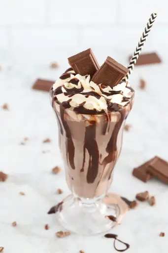 [CHM] CHOCOLATE MILKSHAKE