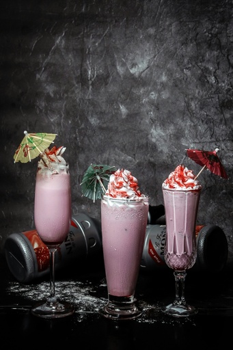 [SM] STRAWBERRY MILKSHAKE